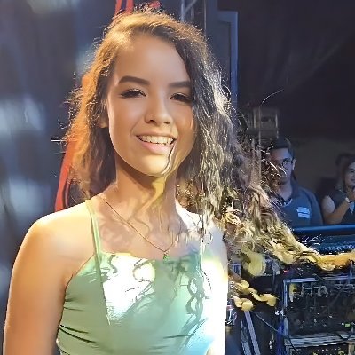 GabrielyCastr's profile picture