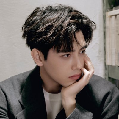 에프's profile picture