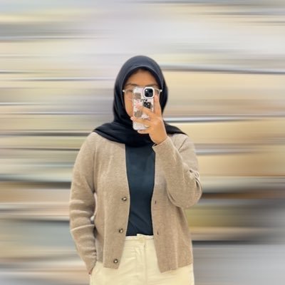 adrianaayy's profile picture