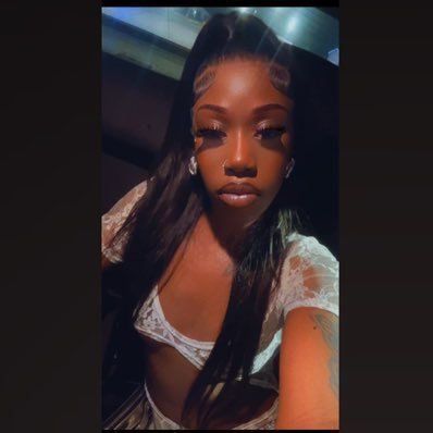 GoldieSinclair2's profile picture