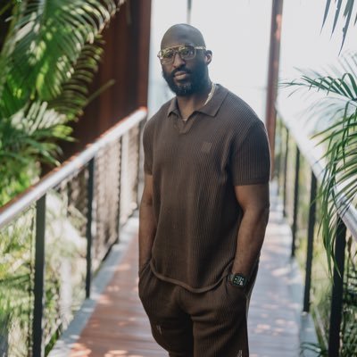 DeShaunFoster26's profile picture