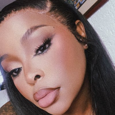 ontha.'s profile picture