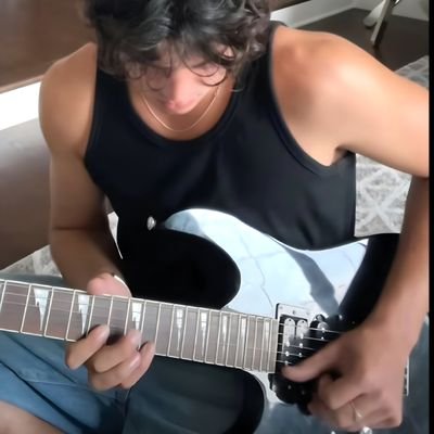 Carlucky3's profile picture