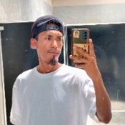 luck_21glez's profile picture