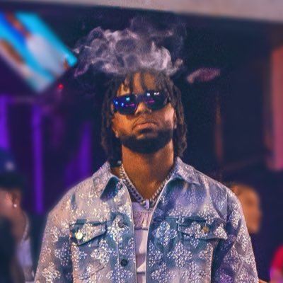reales1one's profile picture