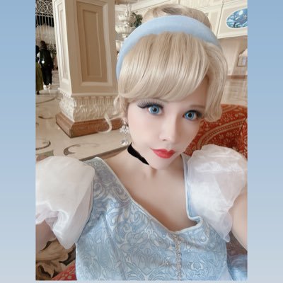 mina's profile picture