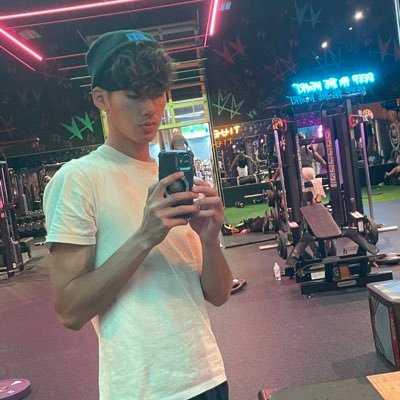 theAplustrades's profile picture