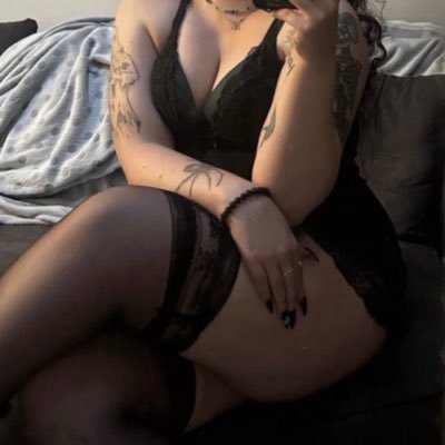 lilFootAddict's profile picture