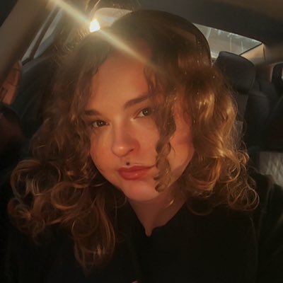 KY Jelly 💜🩷💜's profile picture