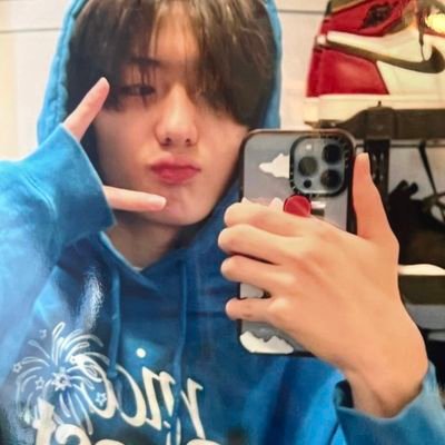 z's profile picture