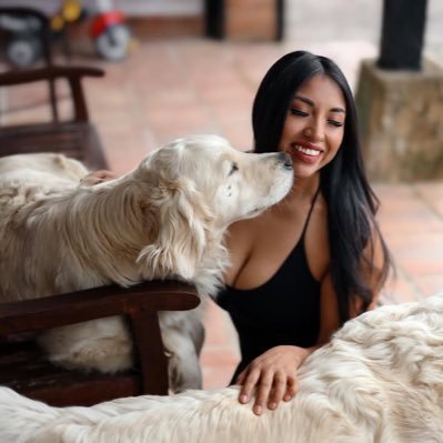 ZooLoves Cristina🐶's profile picture