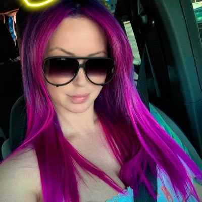 PinkwasabiTV's profile picture