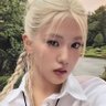 J ✮'s profile picture