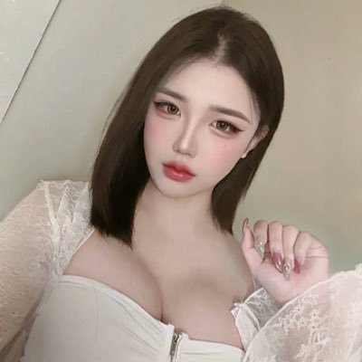 小桃子🎀's profile picture