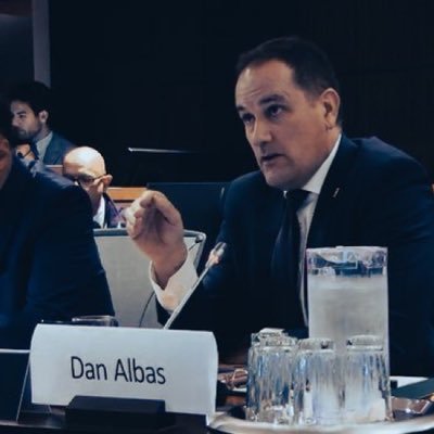 DanAlbas's profile picture