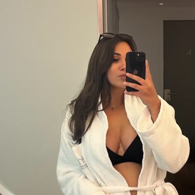 Σ Ƭ Λ K - ＤＭＮΛ's profile picture