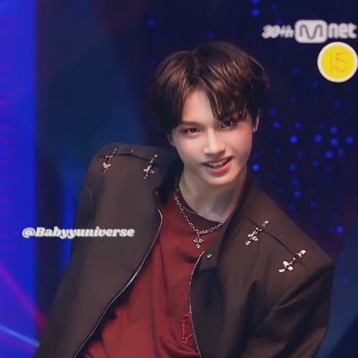 ◡̈ 끝판왕칭위◡̈'s profile picture