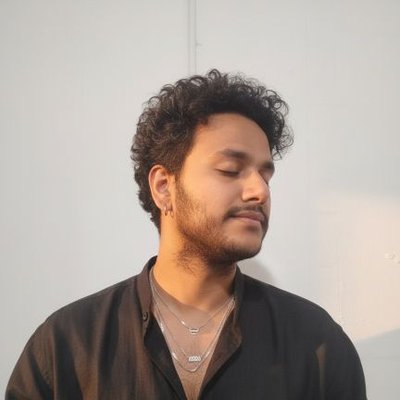 akashBlimitless's profile picture