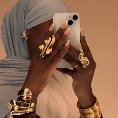 miielpops95's profile picture