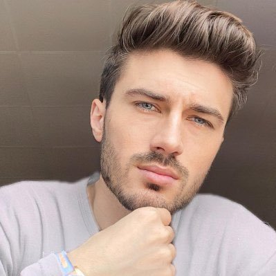 emrekarademir_'s profile picture