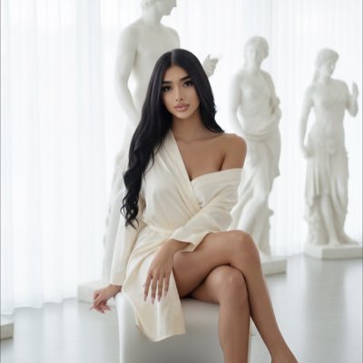 Pauly Doll's profile picture