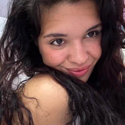 rora the narcissist 💋🪩's profile picture