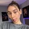chloé's profile picture