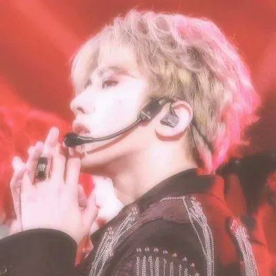 zhnax93676144's profile picture