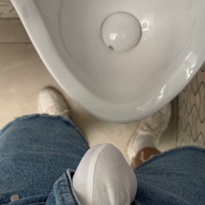 urpissboy's profile picture