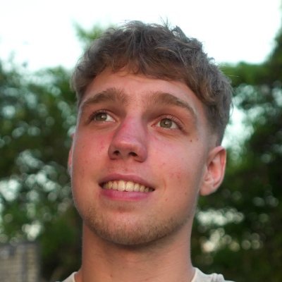 editorartem's profile picture