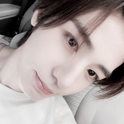 dew..'s profile picture