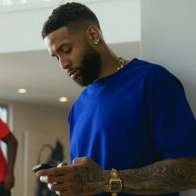 Fav Man🧊's profile picture