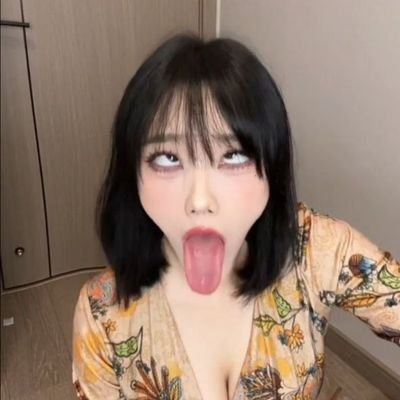 VXtsundere's profile picture
