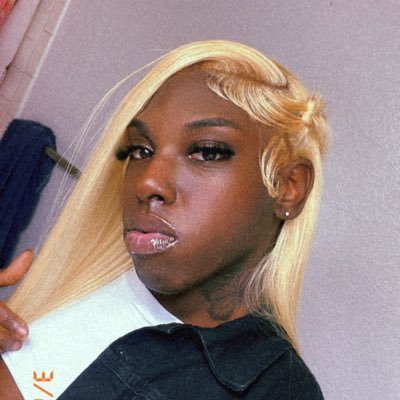 AThroatPro's profile picture