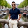 Nicholas JL profil fotoğrafı