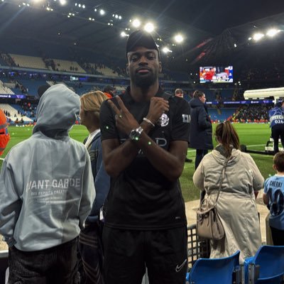 17 🇨🇩's profile picture
