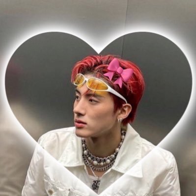 iwed ☆⋆'s profile picture