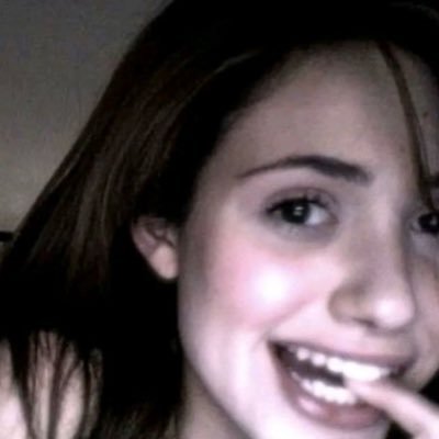 em's profile picture