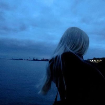 nsfwpeeky's profile picture