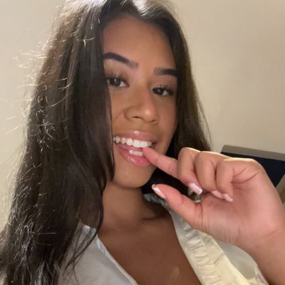 iskarinahottie's profile picture