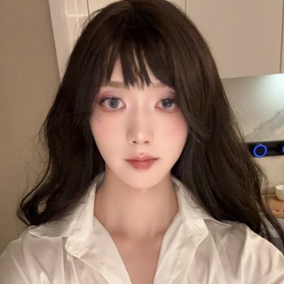 meishaonvrenyao's profile picture