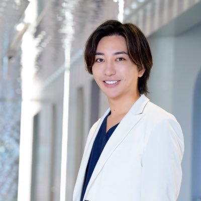 小顔整形/目元整形/脂肪吸引クォンタムDr.おみ's profile picture