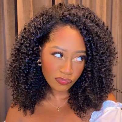 Shanelle Genai✨'s profile picture