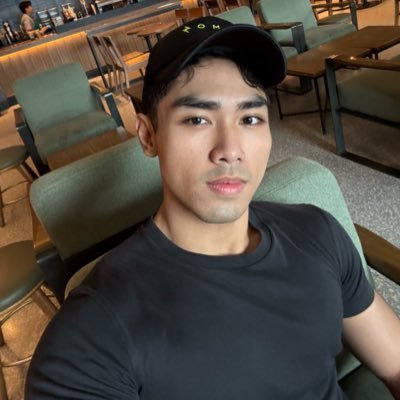 rion's profile picture