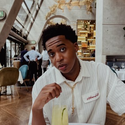 Chisom 🇳🇬🇿🇦's profile picture