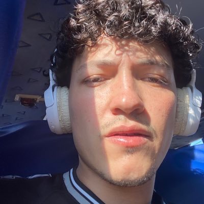 zefelpo's profile picture