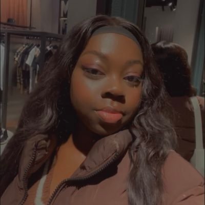 𝐓𝐑𝐀𝐂𝐄𝐘🇬🇭's profile picture