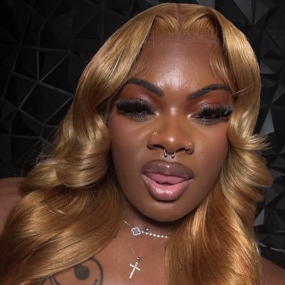 dollfaceasiaa's profile picture