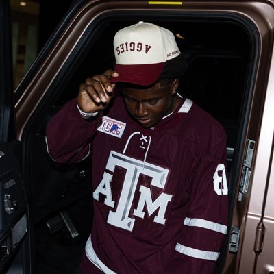 4⭐️ Chance “BOOKA” Collins's profile picture