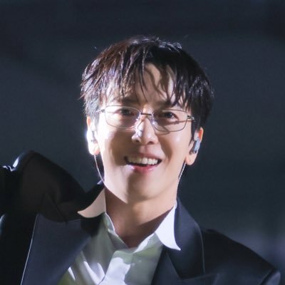 Lok 록이's profile picture